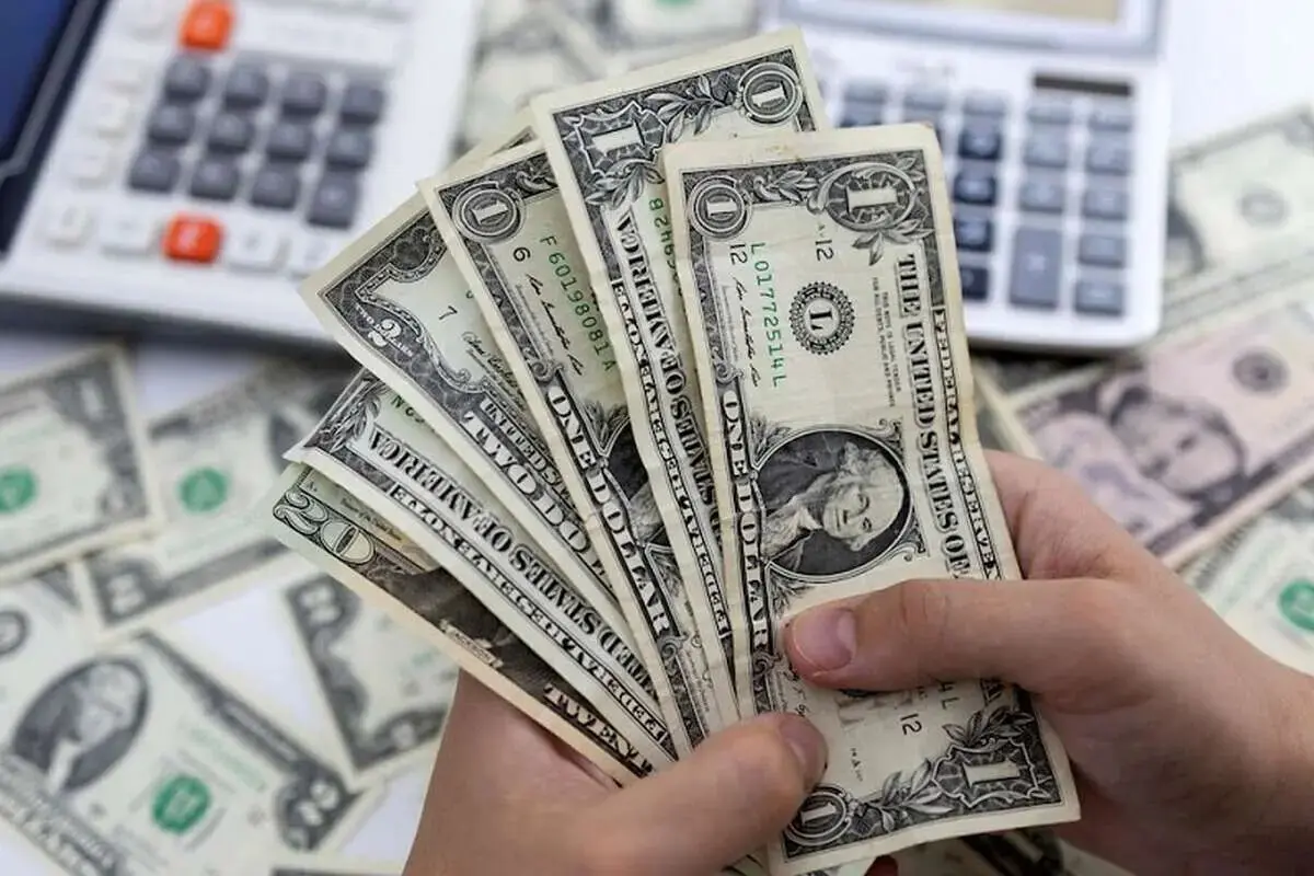 دلار ۲۵۰ هزار تومانی شد؛ جهش ۶ هزار تومانی در یک روز