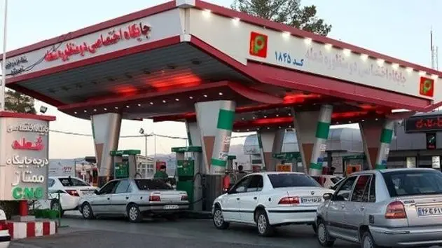 یک میلیارد و ۳۷۹ میلیون لیتر بنزین با نرخ سه هزار تومان هنوز در کارت‌هاست