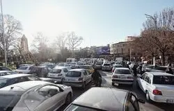 تورم ۱۲۴ درصدی خودرو/بازار وسایل نقلیه همچنان در صدر گرانی‌ها