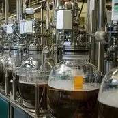 آغاز به کار قرارگاه مرکزی «تولید، تجارت و تنظیم بازار در جنگ رمضان» با هدف مدیریت وضعیت ویژه اقتصادی