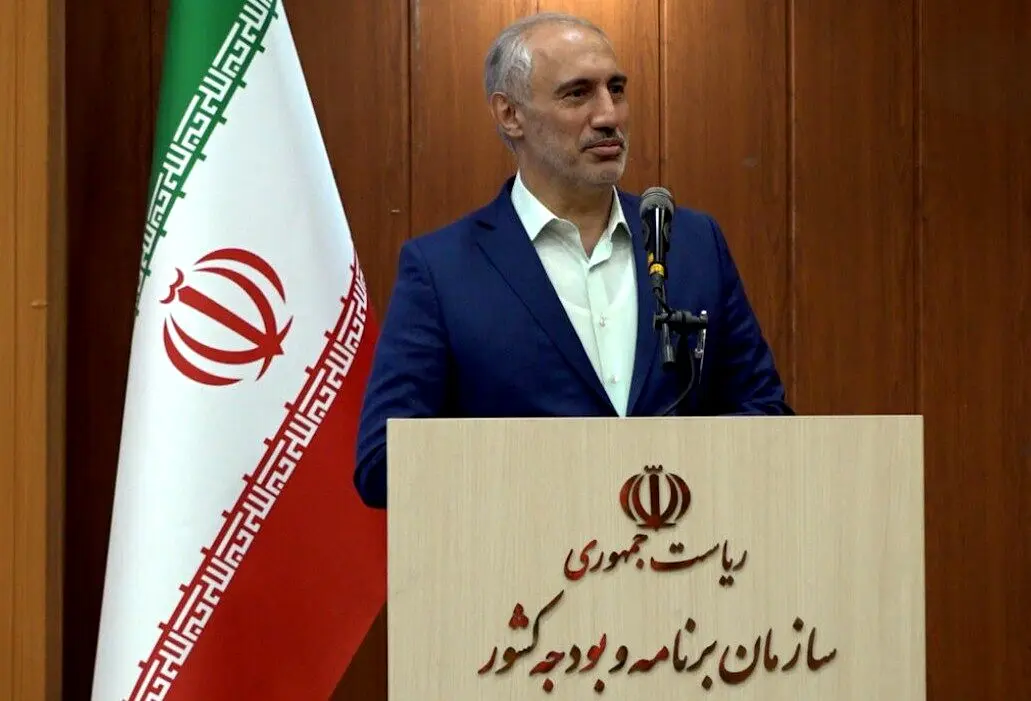 رئیس سازمان برنامه و بودجه: تأمین معیشت مردم اولویت مطلق دولت در بودجه ۱۴۰۵ است
