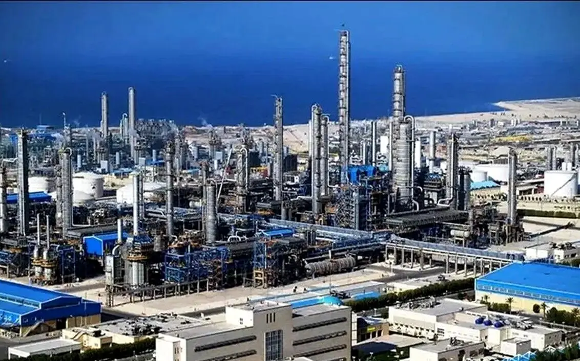 توقف صادرات محصولات پتروشیمی ایران تا اطلاع ثانوی