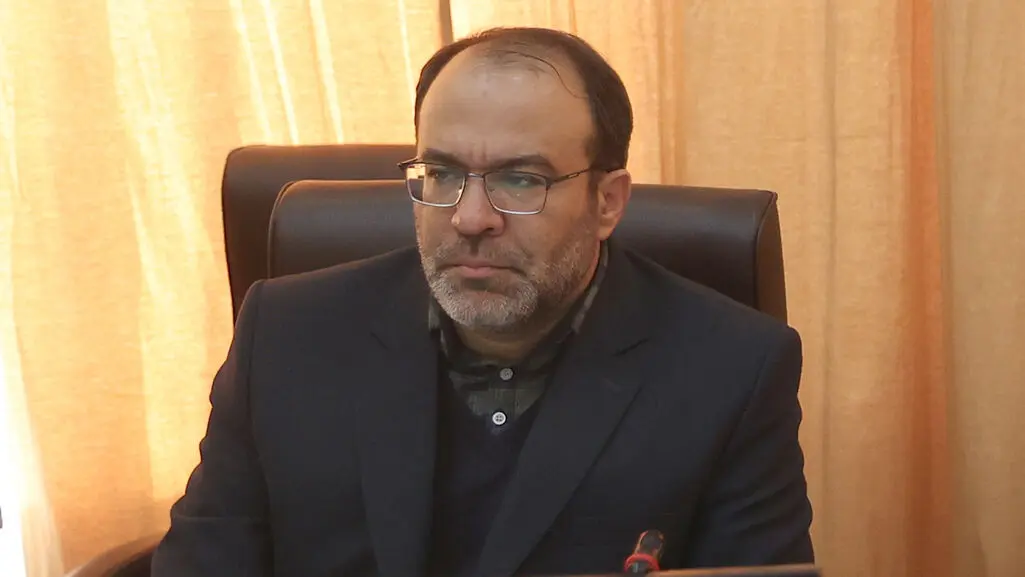 تقویت پول ملی، زمینه‌ساز رشد سرمایه‌گذاری و مهار تورم است