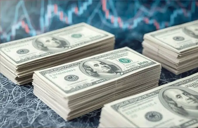 دلار در بازار حواله صعودی شد؛ یورو عقب نشست