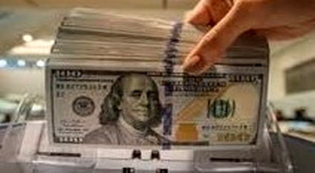 امتیاز صادراتی و دوراهی سیاست‌گذاری ارزی/اصلاح قانون قاچاق؛ پایان نگاه امنیتی به تجارت یا آغاز رانت جدید؟