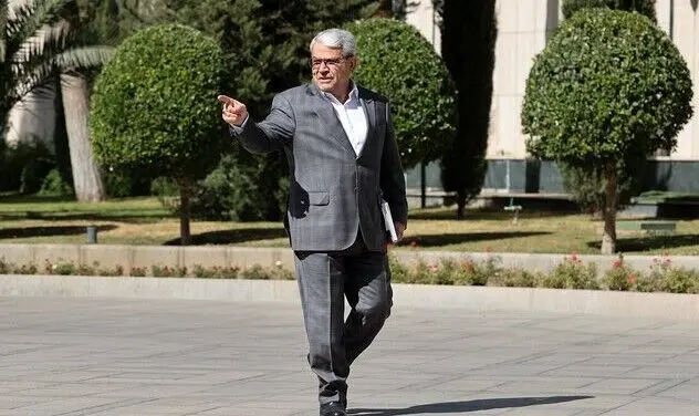 هیچ تصمیمی درباره بنزین اتخاذ نشده/بررسی‌ها ادامه دارد