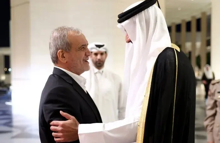 امیر قطر وارد ایران شد/استقبال رسمی رئیس‌جمهور از امیر قطر
