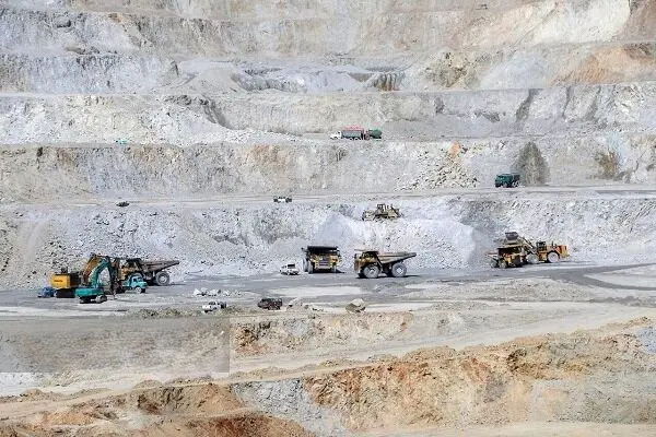 ابلاغ بخشنامه مالیات علی‌الحساب صادرات مواد معدنی، صنایع معدنی و محصولات نفتی