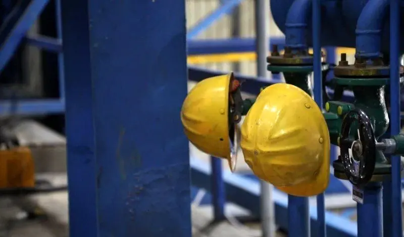 راهنمای واحدهای صنعتی آسیب‌دیده از جنگ برای دریافت خسارت و تسهیلات