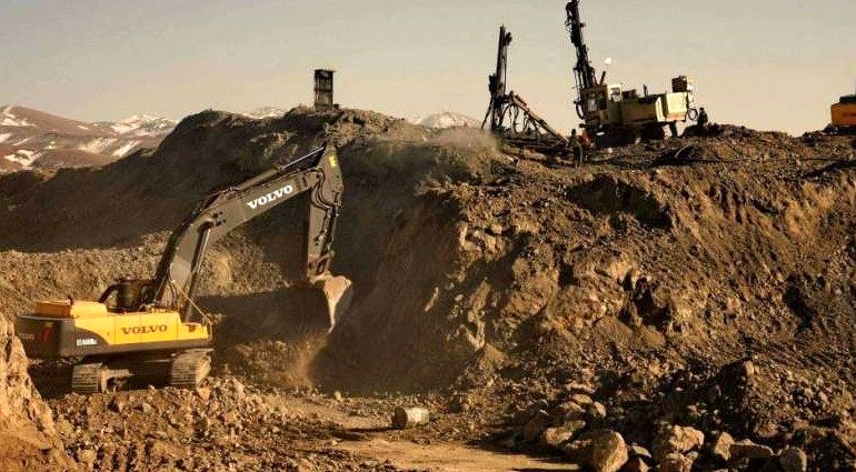 ۸۸۲ میلیون دلار صرفه‌جویی ارزی با بومی‌سازی صنایع معدنی در سال ۱۴۰۳