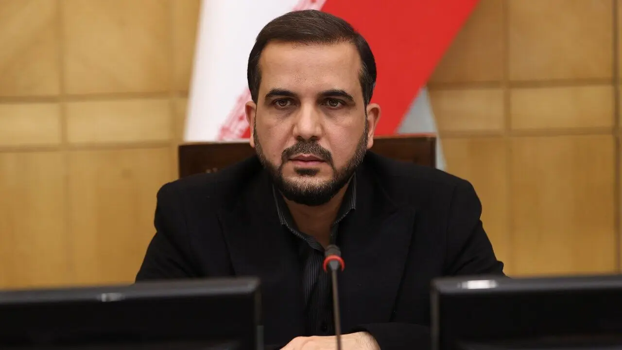 تأکید تلفیق بودجه بر اجرای قطعی افزایش حقوق ۲۱ تا ۴۳ درصدی کارمندان