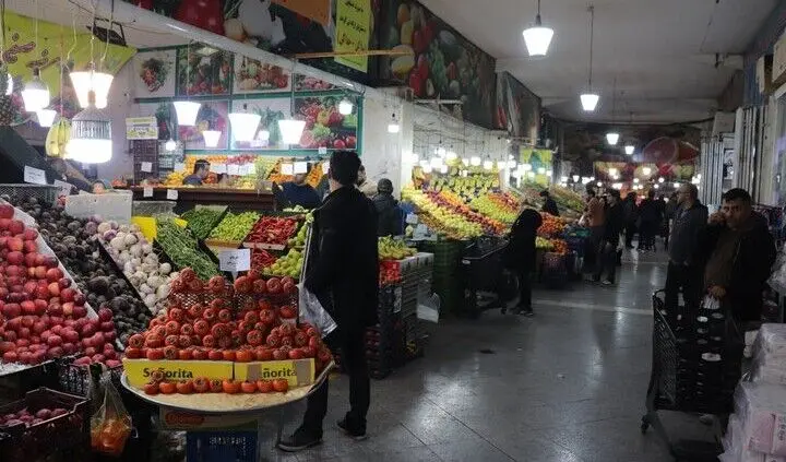 روال عادی زندگی برقرار است/وفور کالا و ثبات قیمت‌ها در بازار