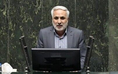 ذخایر عظیم ملی در دست غارتگران داخلی و خارجی/دولت مشغول رصد دخل و خرج مردم