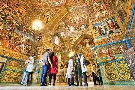 خسارت ۲۰ هزار میلیارد تومانی به صنعت گردشگری؛ بازسازی بناهای تاریخی ۱۰ هزار میلیارد تومان آب می‌خورد