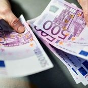 نرخ دلار و یورو در مرکز مبادله ایران