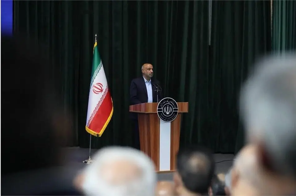 «زرین‌تأمین»؛ تغییر ریل منابع بازنشستگان از بنگاه‌داری به مشارکت در تولید