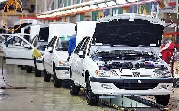 افت ۱۰.۵ درصدی تولید خودروهای داخلی و پیامدهای آن بر بازار