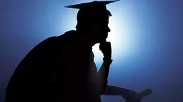 وقتی تحصیلات عالی کارآفرینی نمی‌آورد/چالش بیکاری فارغ‌التحصیلان