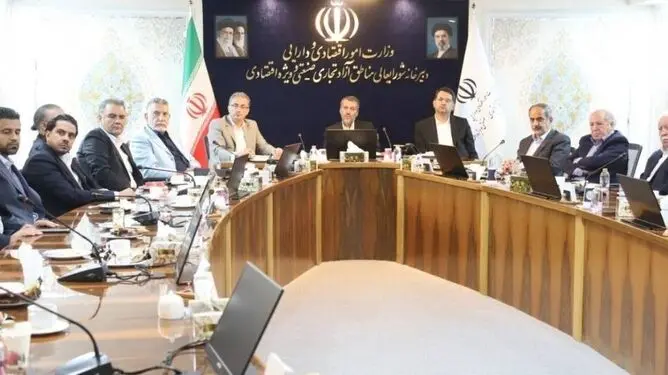 نسخه جدید برای حل مشکلات مناطق آزاد؛ تصمیم‌گیری با مشارکت سرمایه‌گذاران بخش خصوصی
