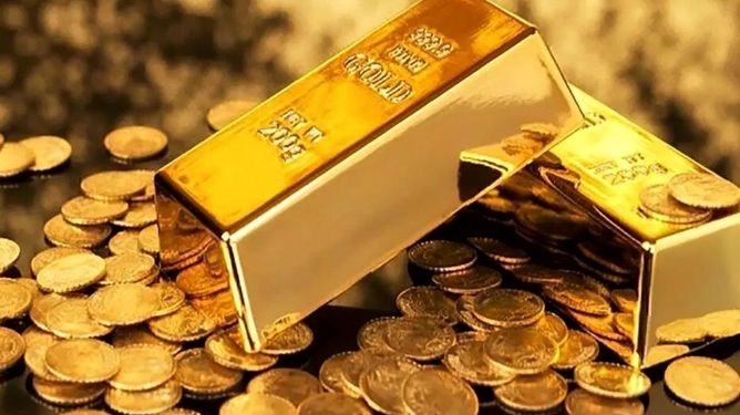 افزایش قیمت طلا و سکه در بازار ایران؛ رشد نرخ دلار عامل اصلی جهش
