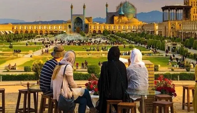 گردشگری ایران همچنان کم‌رونق/گنجی زیر خاک اقتصاد و فرهنگ + ویدیو