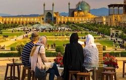 گردشگری ایران همچنان کم‌رونق/گنجی زیر خاک اقتصاد و فرهنگ + ویدیو