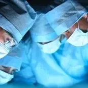 هشدار مجلس درباره تأخیر در پرداخت مطالبات پزشکان: تهدید سلامت مردم و کمبود متخصصان