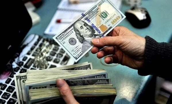 اقتصاد قربانی ارز چندنرخی؛ حرکت دولت چهاردهم به‌سوی اصلاح ساختاری بازار ارز