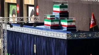 نماز بر پیکر رهبر شهید به امامت سه مرجع تقلید برگزار می‌شود