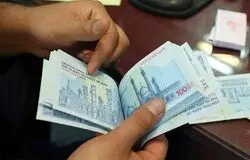 پژوهشگر اقتصادی: نبود نظام یکپارچه پرداخت، شکاف حقوق کارکنان دولت را تشدید کرده است