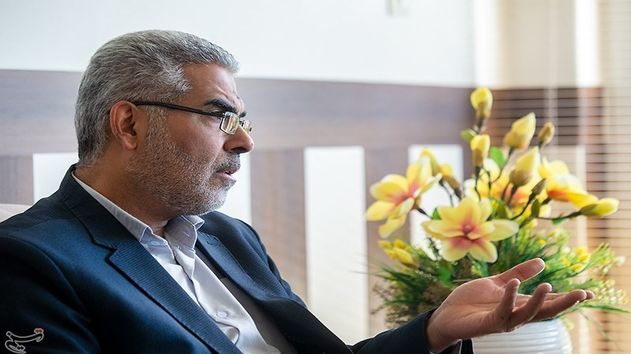 ۳۰ میلیارد دلار ارز صادراتی در بلاتکلیفی؛ مصوبه ۶۰ درصدی کارگروه بازگشت ارز زیر تیغ انتقاد مجلس
