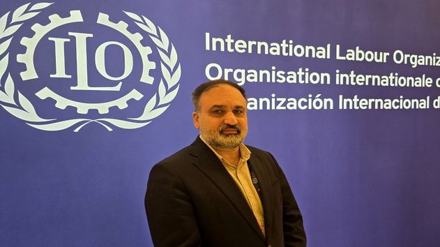 تعیین  دستمزد ۱۴۰۴ با مشارکت واقعی گروه‌های کارگری، کارفرمایی و دولت/اجلاس۱۱۳ (ILO) توجه ویژه گروه دولت، کارفرمایی و کارگری را می‌طلبد