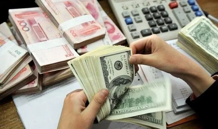 تقاضا برای اسکناس ارز کمتر از انتظار؛ فقط ۲۰ میلیون دلار خریداری شد