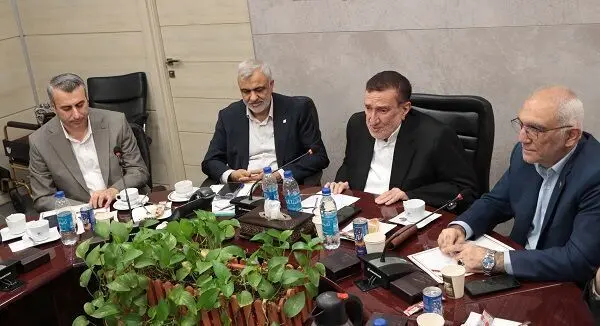 تداوم فعالیت فرودگاه‌ها با وجود آسیب‌های جنگی