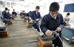 رویکرد تقاضامحور جایگزین مدل‌های سنتی/اجرای مکانیسم با مشارکت دولت و کارفرمایان 