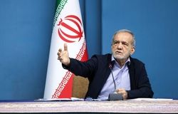 پزشکیان از وزیر جهادکشاورزی خواست نظارت بر قیمت کالاهای اساسی و مصرف ارز دولتی را تقویت کند