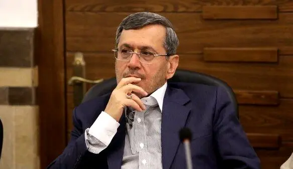 وقتی سود دلار از تولید بیشتر است، انگیزه‌ای برای فعالیت مولد باقی نمی‌ماند
