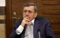 وقتی سود دلار از تولید بیشتر است، انگیزه‌ای برای فعالیت مولد باقی نمی‌ماند