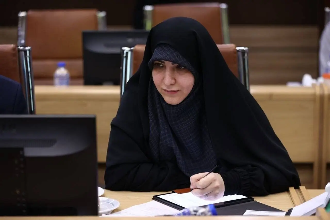 کمیسیون حمایت از تولید مجلس ۳۰ جلسه تخصصی برای رفع موانع تولید برگزار کرد