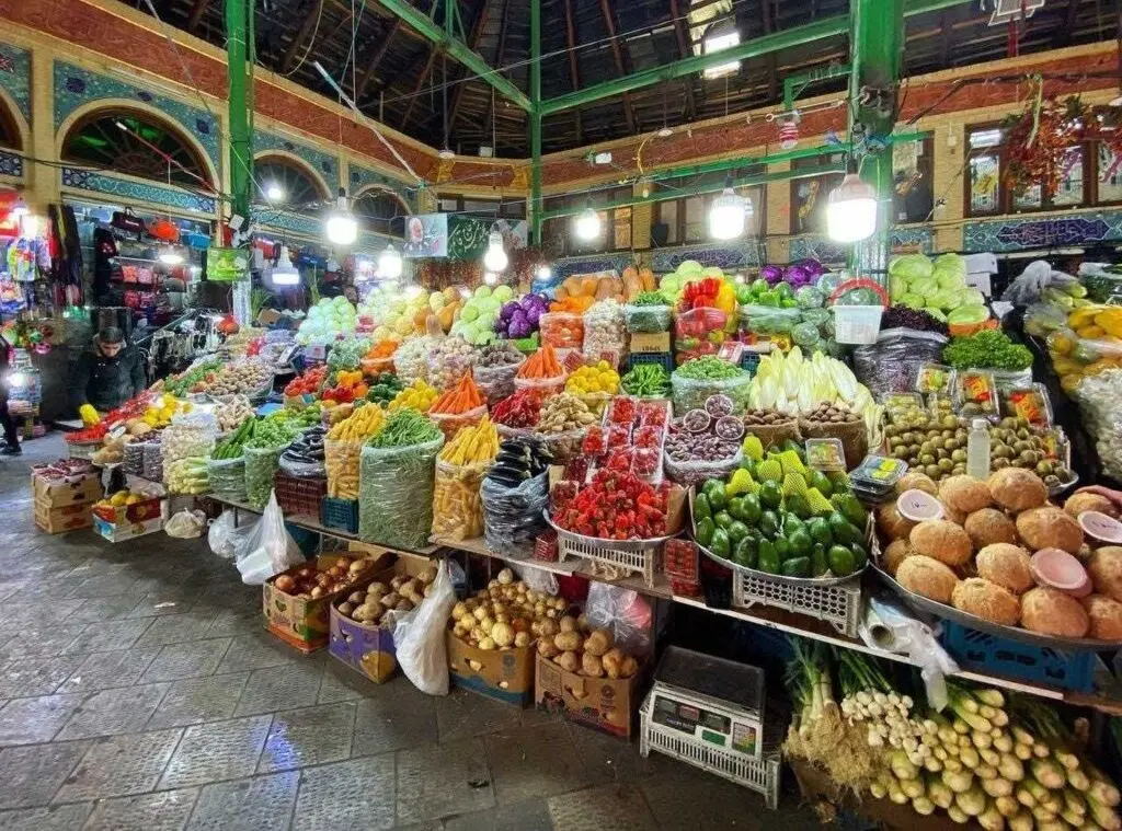 گران‌فروشی در صدر تخلفات تهران؛ پرونده‌ها ۲۰ درصد بیشتر شد