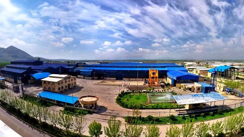توقف نیمی از ظرفیت شهرک‌های صنعتی با قطع برق