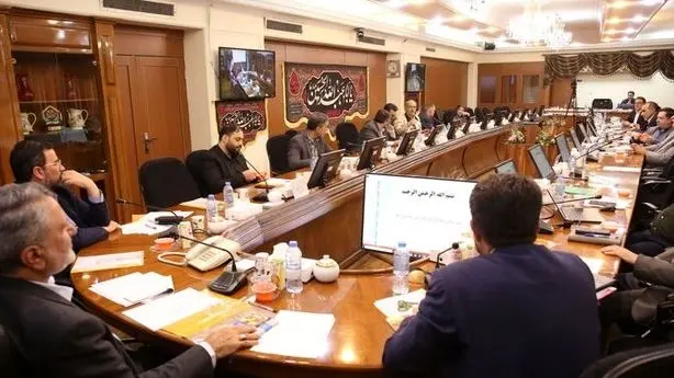 سومین جلسه کمیته مزد بدون تصمیم/ کارگران منتظر گزارش آثار حذف ارز ترجیحی