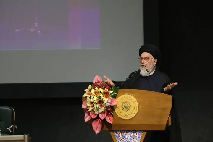 تعیین سقف نرخ سود ربطی به بانکداری اسلامی ندارد