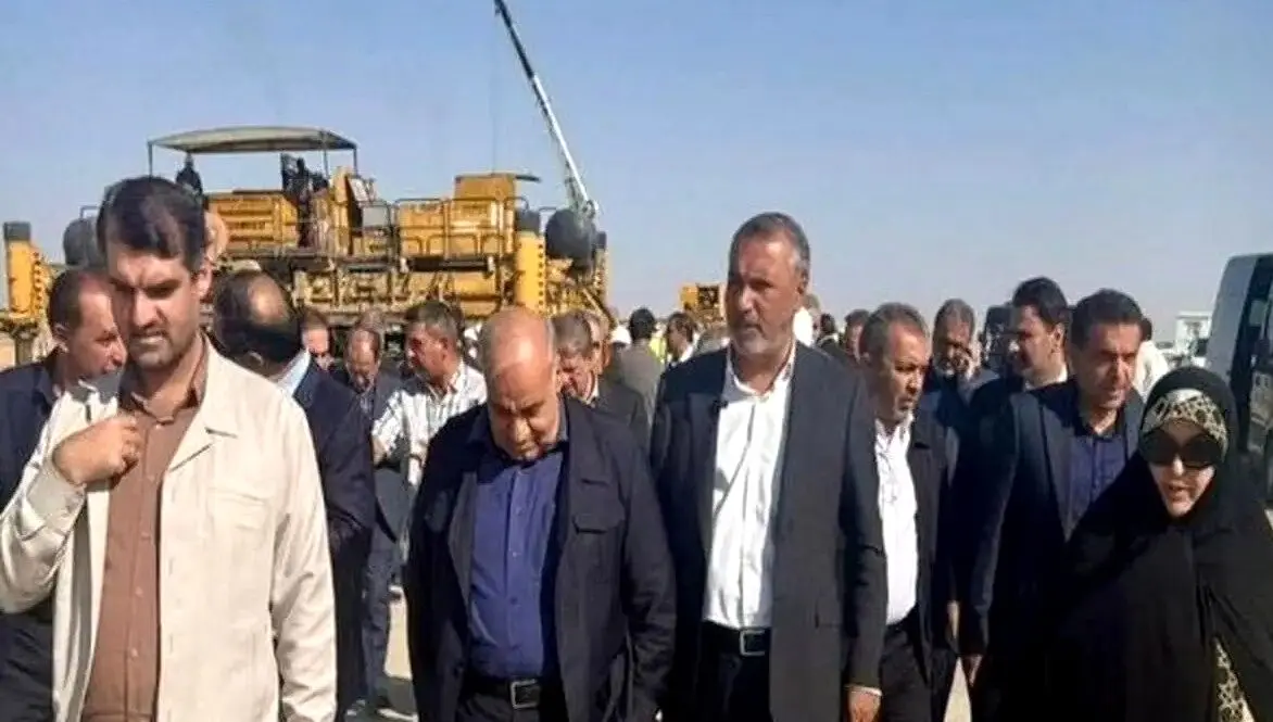 بهره‌برداری از آزادراه کنارگذر غربی قم تا پایان سال/ مشارکت ۵۰ درصدی دولت و بخش خصوصی