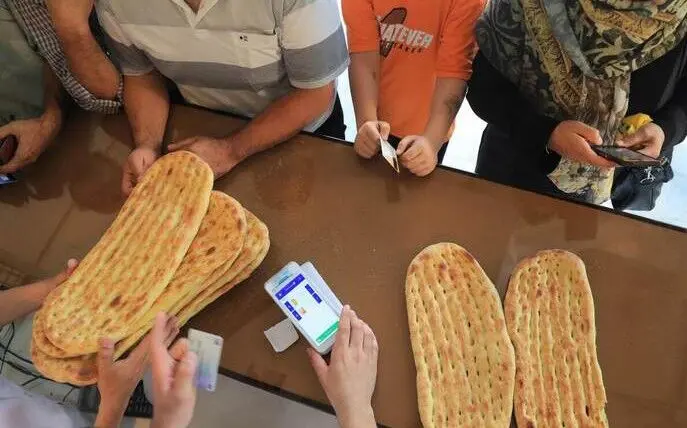 پیشنهاد استفاده از کارت ملی برای ساماندهی یارانه نان