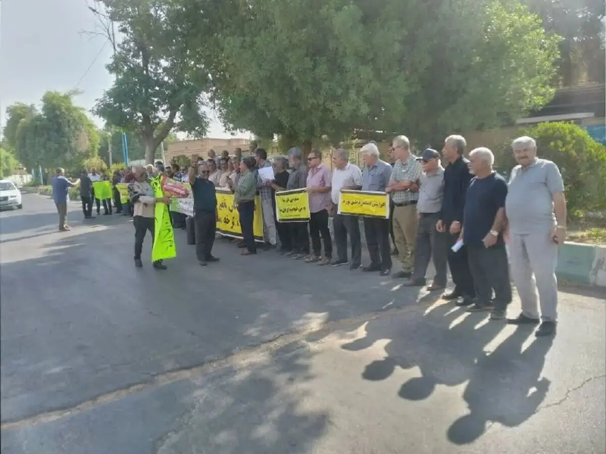 تجمع بازنشستگان تأمین اجتماعی در چند شهر؛ معیشت و درمان در صدر مطالبات