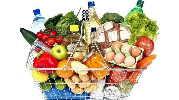 سقوط قدرت خرید ایرانیان/سفره‌ ایرانی‌ها دیگر با ریال چیده نمی‌شود