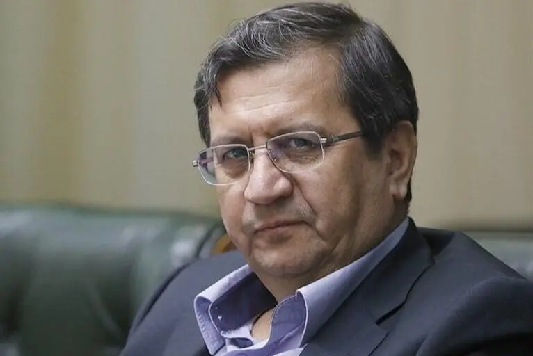 وزیر اقتصاد: دغدغه اصلی کشور، توجه به رشد اقتصادی همراه با مهار تورم باشد