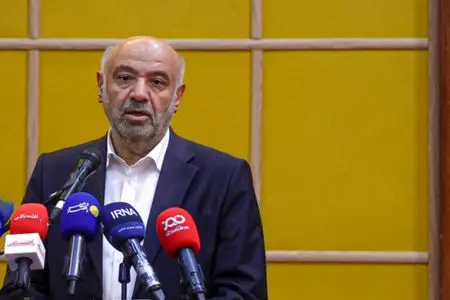 کارگران و کارفرمایان الگویی برای مجاهدت اقتصادی هستند