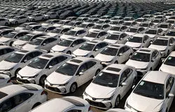 وزیر صمت خواستار ترخیص خودروهای وارداتی با تعرفه ۱۴۰۴ شد